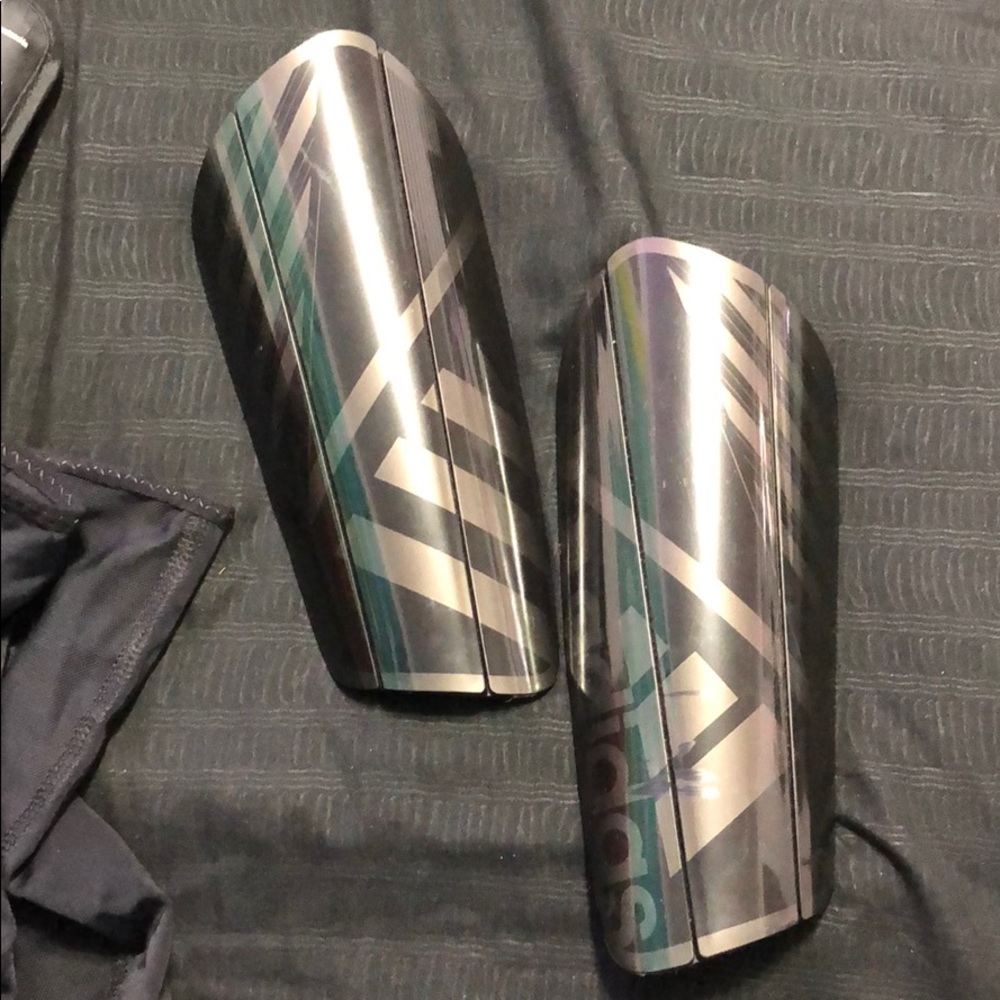 Adidas soccer shin gaurds